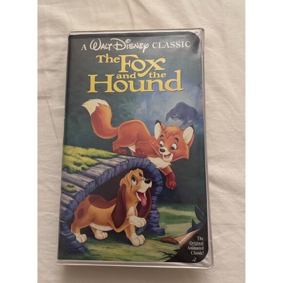 Walt Disney Classics The Fox and The Hound VHS Video Cassette Tape 1994 - Picture 1 of 5